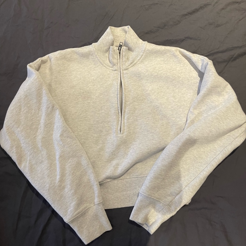 Wilfred Aritzia half zip